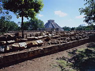 Platform of the Skulls at Chichen Itza - chichen itza mayan ruins,chichen itza mayan temple,mayan temple pictures,mayan ruins photos